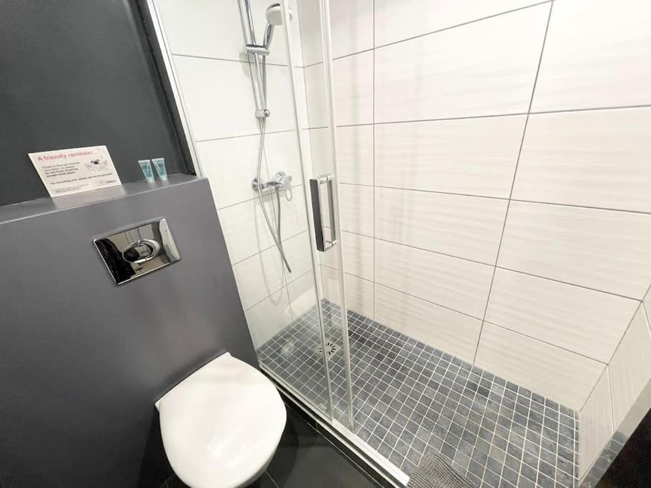 Homelivia, Vieux Nice, Appartement De Charme, Clim Balcon Esterno foto