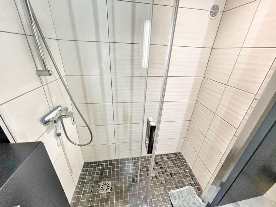 Homelivia, Vieux Nice, Appartement De Charme, Clim Balcon Esterno foto