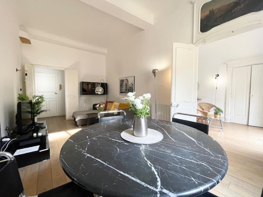 Homelivia, Vieux Nice, Appartement De Charme, Clim Balcon Esterno foto